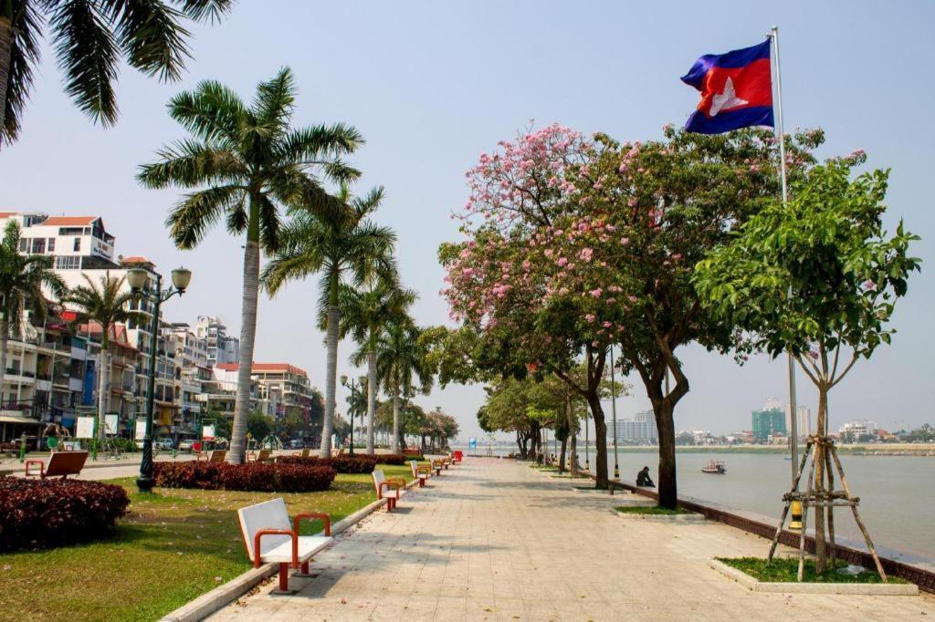 Zing Hotel Phnom Penh