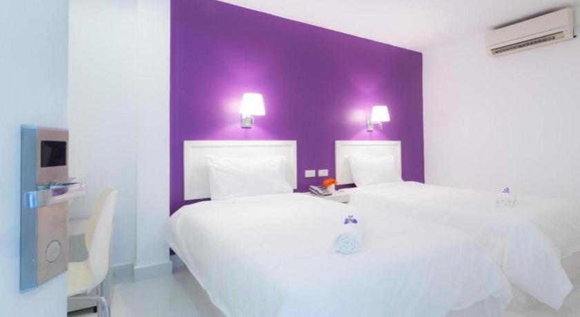 Zing Hotel